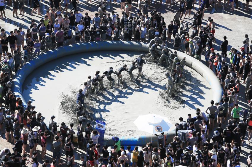 보령머드축제 3년만에 정상적으로 개최된다.